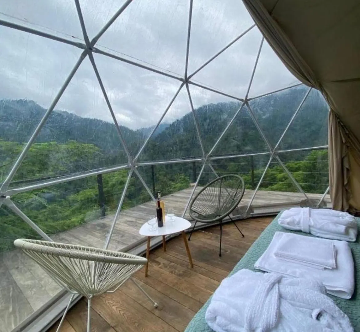Campismo de Luxo Mtirala Yurt Hotel Batumi