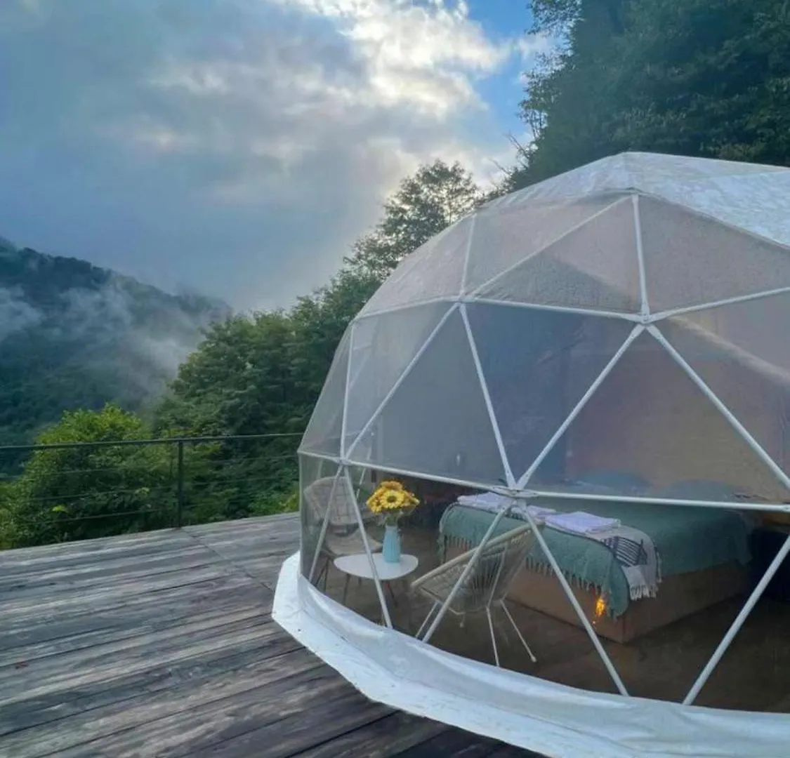 Campismo de Luxo Mtirala Yurt Hotel Batumi Geórgia